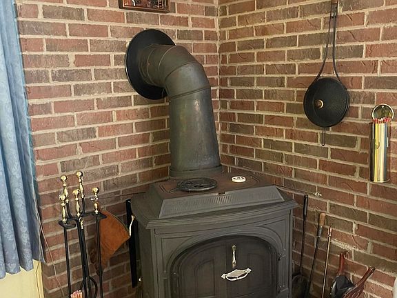 4th image of 11838 Baric Dr