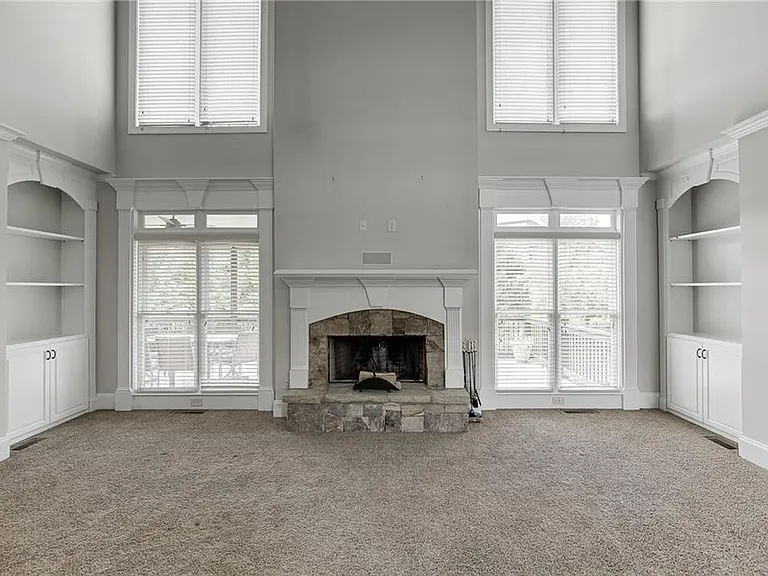 4612 Grandview Pkwy — Photo 10