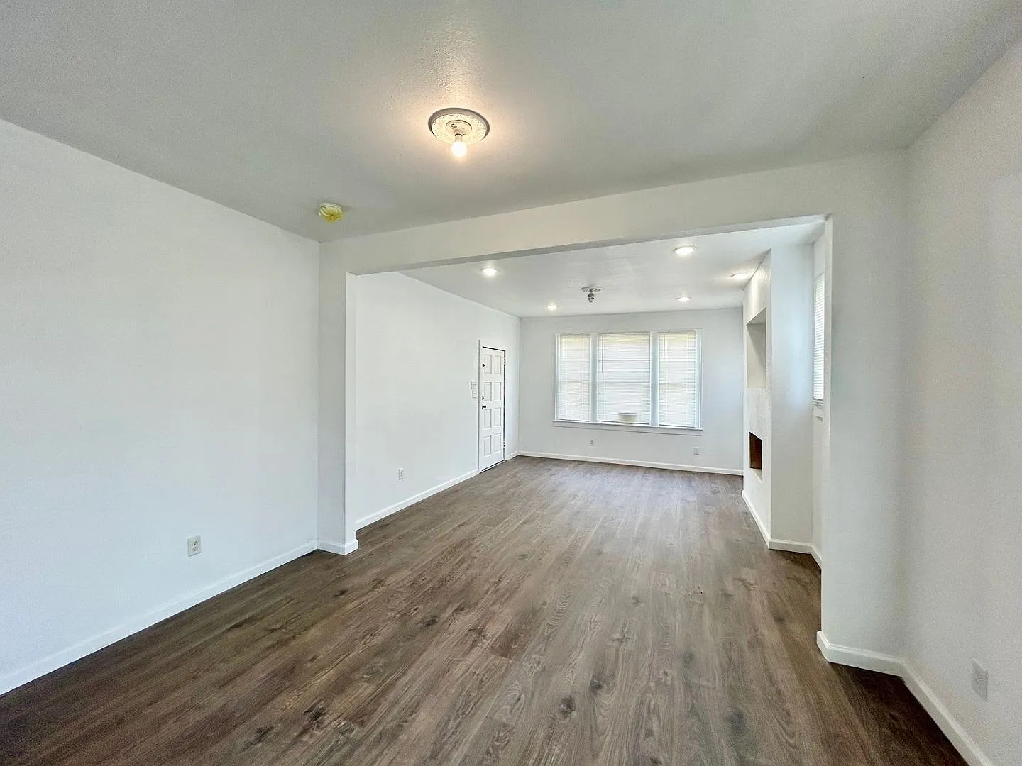 3bed/2bath Home For Lease! Available Now! — Photo 4