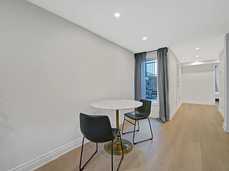 286 Arlington Ave — Photo 37