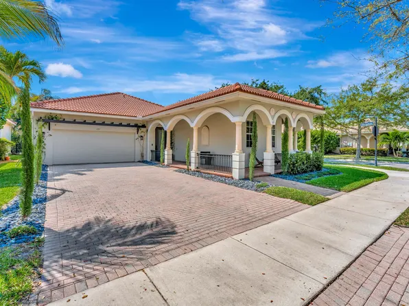 207 Via Rosina, Jupiter, FL 33458
