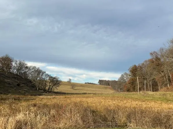 1906 Squirrel Hill Road, Hollandale, WI 53544
