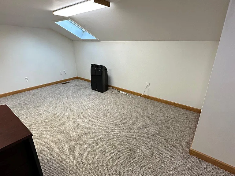 123 Pearl St — Photo 27