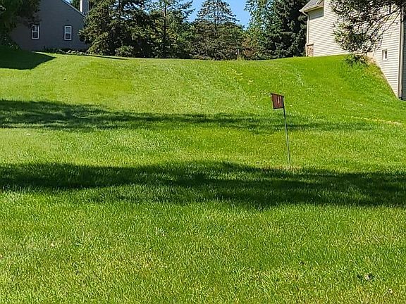 3rd image of 8256 Bridgeway Dr