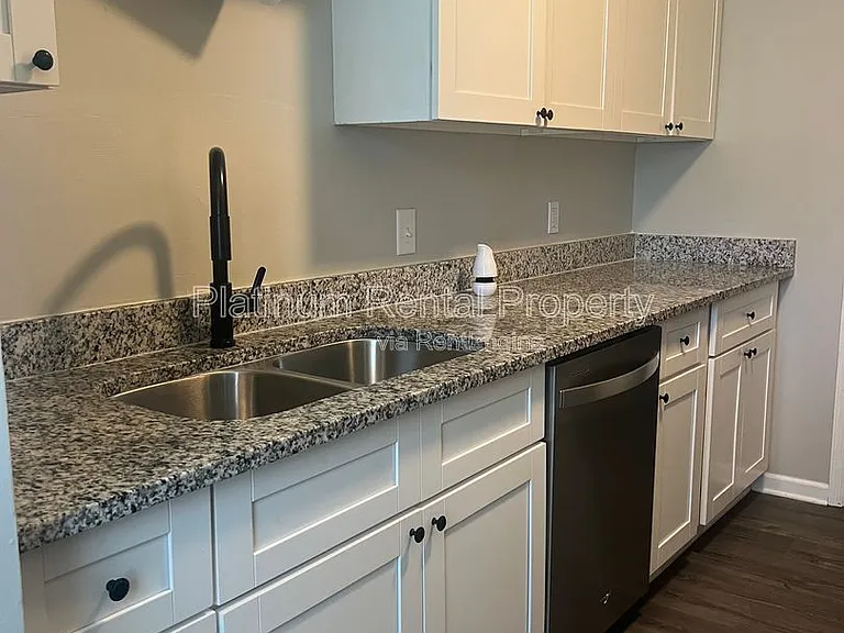 1614 Riverside Trl NE — Photo 7