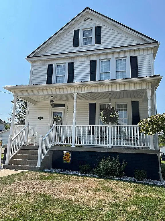 315 7th St photo 1