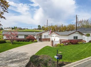 6618 Appleview Rd, Yakima, WA 98908