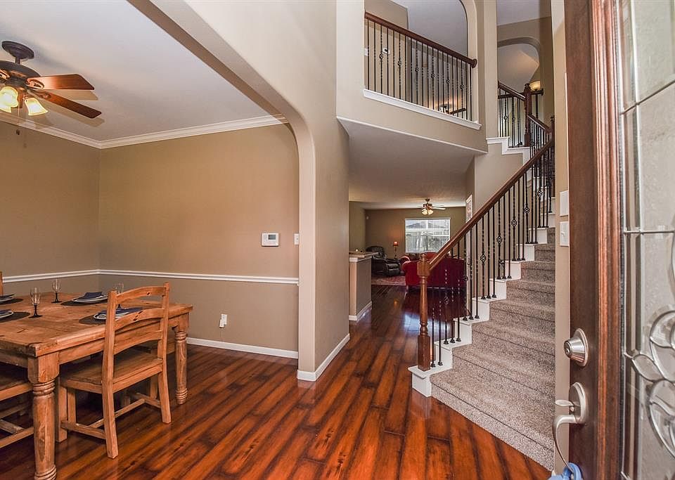 1st image of 6169 Newcastle Ln