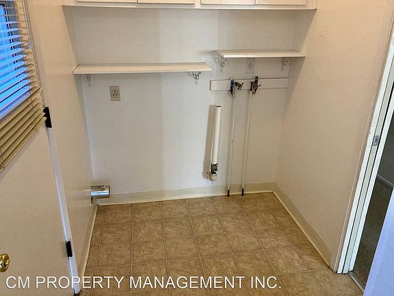 5th image of 650 Monica Ln