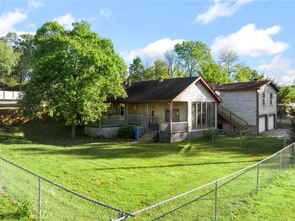 808 S Oak St, Harrison, AR 72601