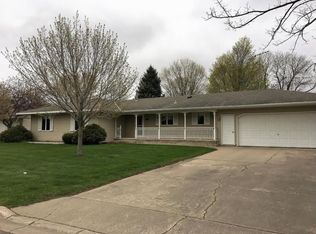 150 Barony Rd, Le Sueur, MN 56058