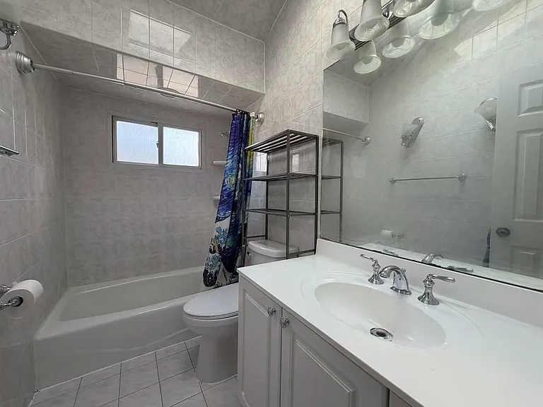 266 Brookfield Ave — Photo 12