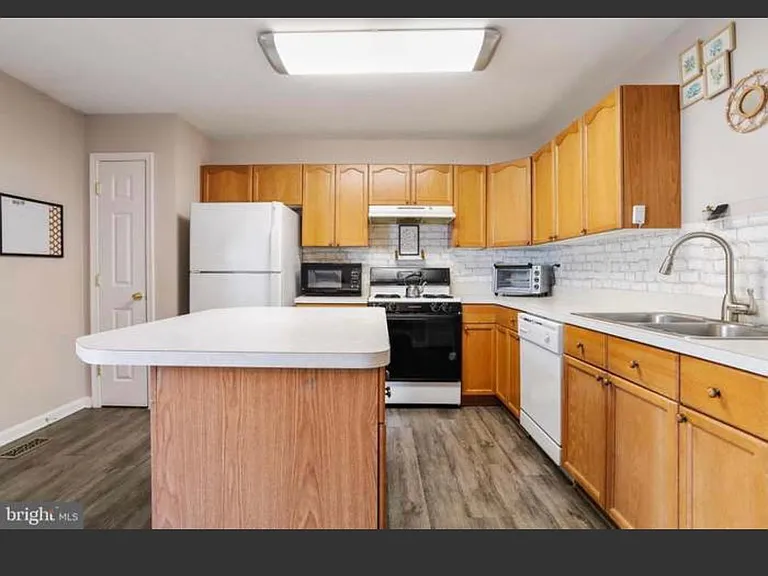 23 E Calabash Ct — Photo 6