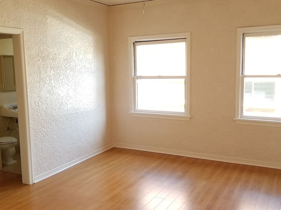2nd image of 1114 N Brand Blvd APT 3