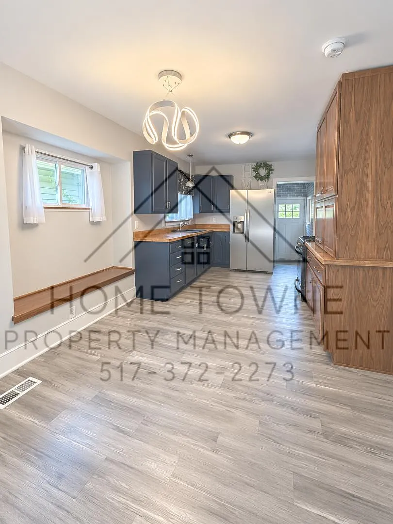 1635 Indiana Ave — Photo 4