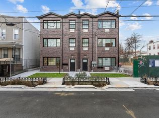 240 Wyona St, Brooklyn, NY 11207