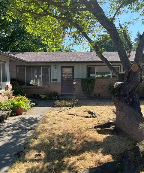 9023 NE Oregon St — Photo 2