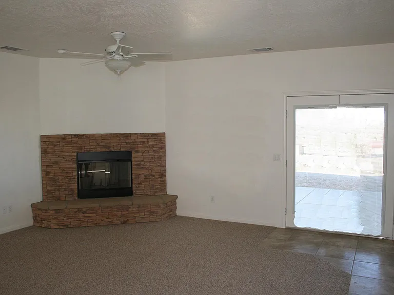 20450 Sago Ct — Photo 5