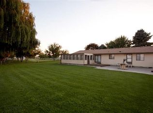 7205 N Road 42, Pasco, WA 99301