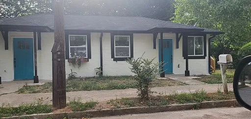 Building Photo 4