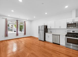 60 Cottage St APT 1A, Jersey City, NJ 07306