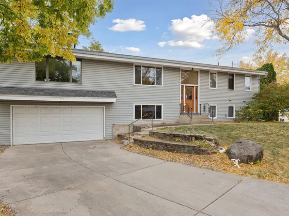 2721 Mayfair Ct, White Bear Lake, MN 55110