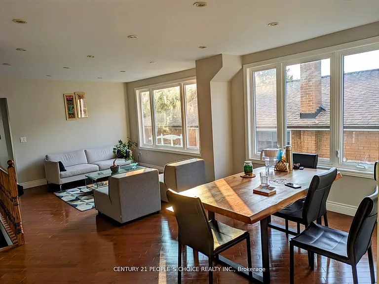 63 Stephen Dr — Photo 21