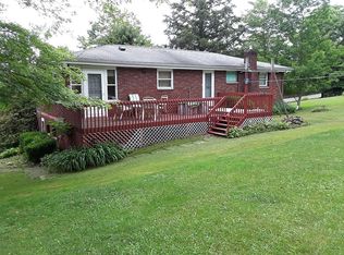 1441 Brinkerton Rd, Greensburg, PA 15601