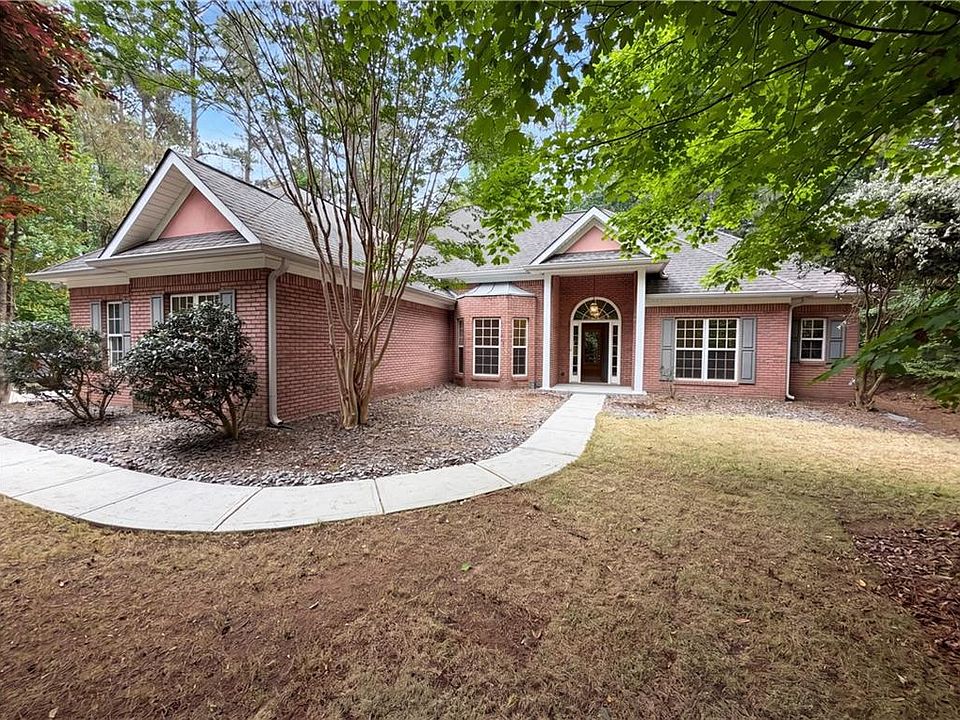 1st image of 125 Farr Lake Dr