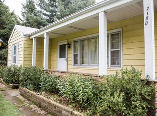 7100 Harbert Rd, Three Oaks, MI 49128