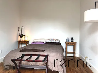 Rented by Rennit Inc.