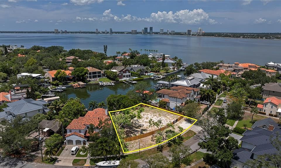 1st image of 86 BAHAMA CIRCLE LOT 136