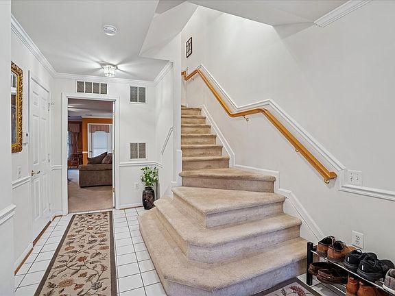 4th image of 503 Captain John Brice Way