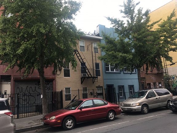 2nd image of 160 Tompkins Ave