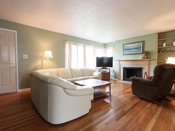 2nd image of 16284 Bardbury Ave