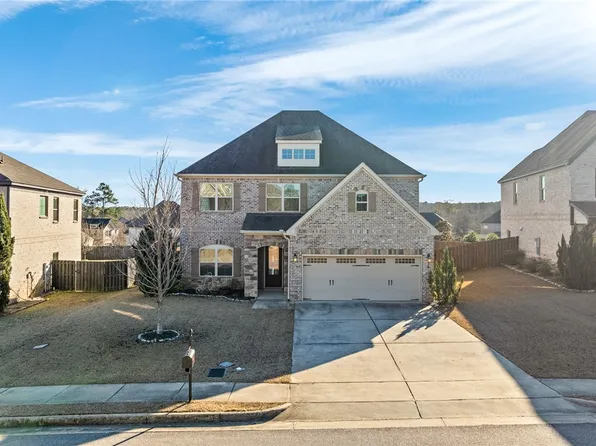 2611 Salford St, Auburn, AL 36832