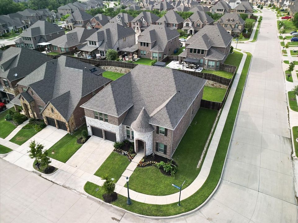 1st image of 5812 Short Springs Ct