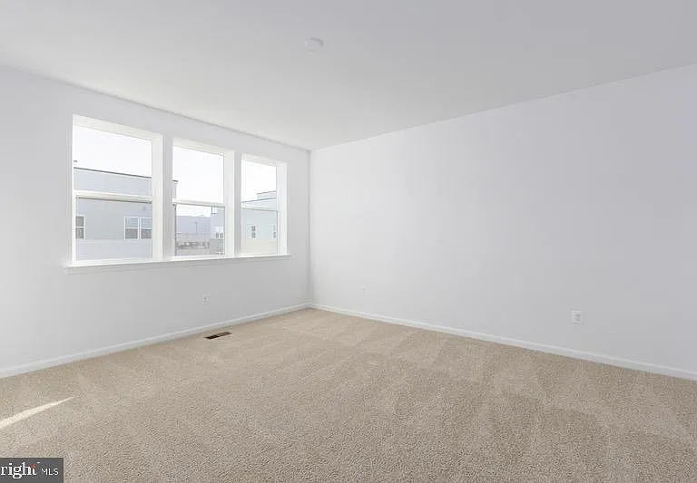 2534 Neabsco Common Pl — Photo 7