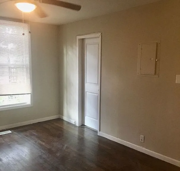 329 Stockton St — Photo 9