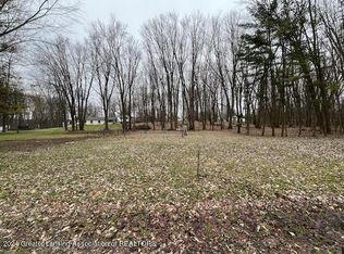 908 Shawano Dr, Mason, MI 48854