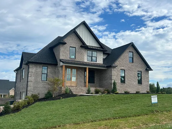 1126 Bravo Ln, Forest, VA 24551