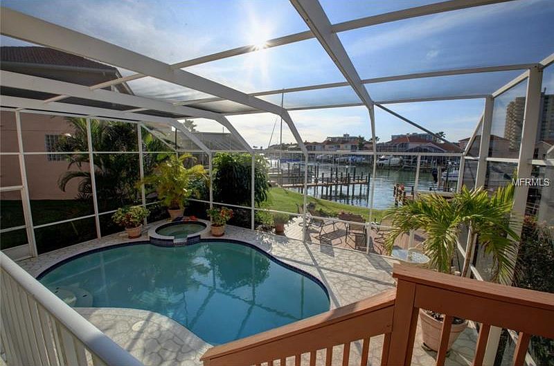 1st image of 215 Sand Key Estates Dr