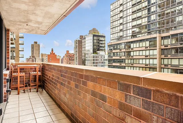 233 East 86th Street — Photo 2