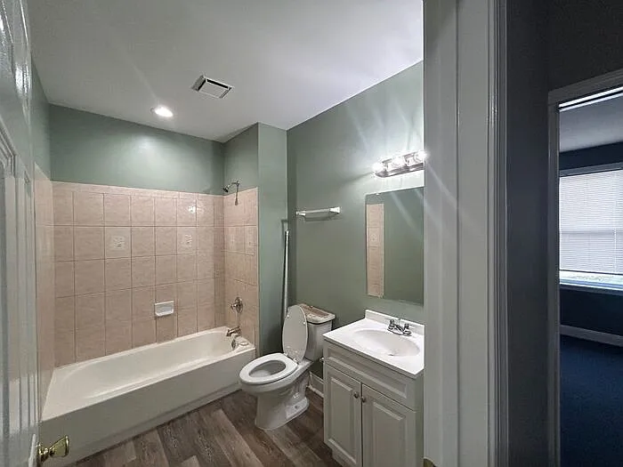 2599 Denison St — Photo 6