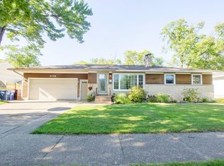 938 Woodside Rd, Muskegon, MI 49441