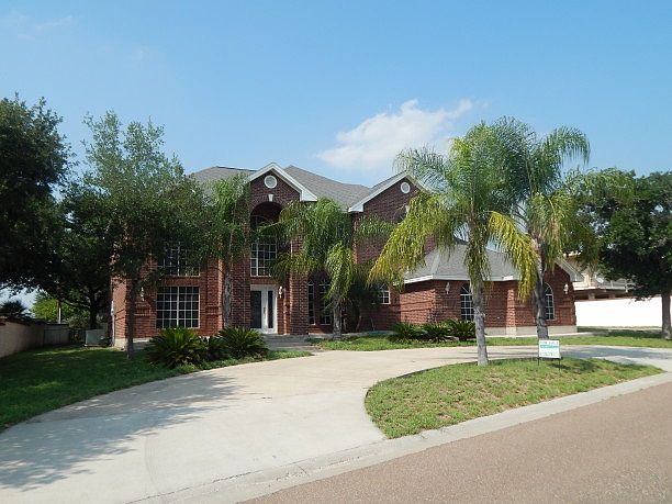 1st image of 408 Cerrito Dr