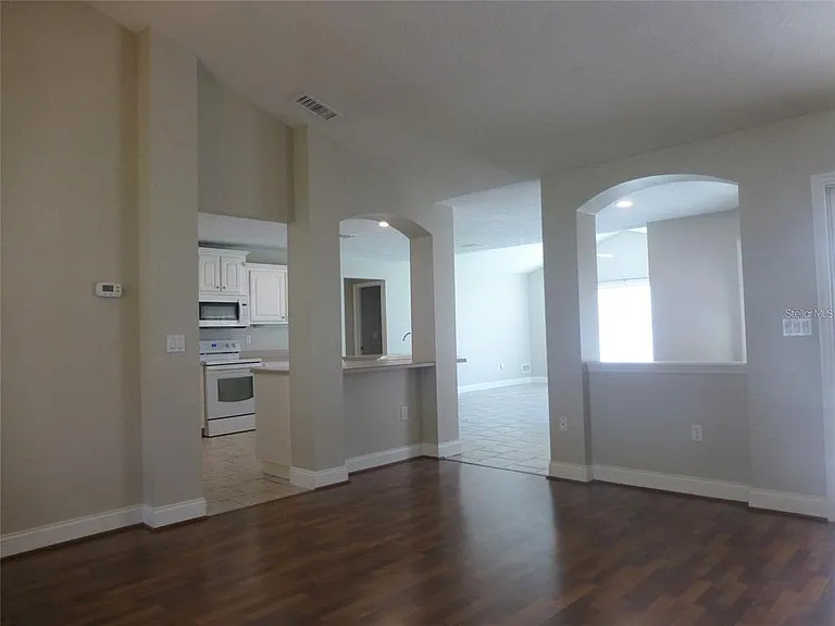 1311 SE 39th Ct — Photo 9