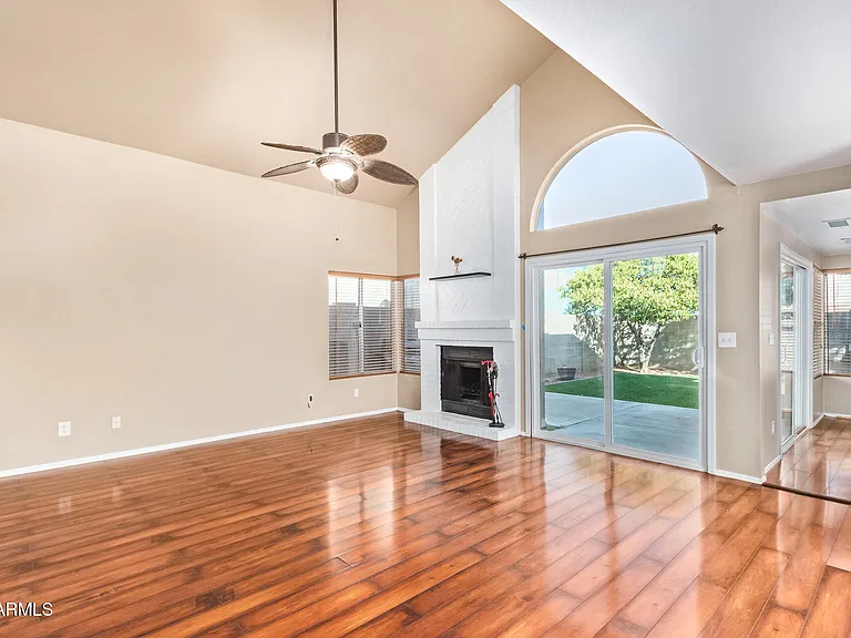 4430 W Oraibi Dr — Photo 6