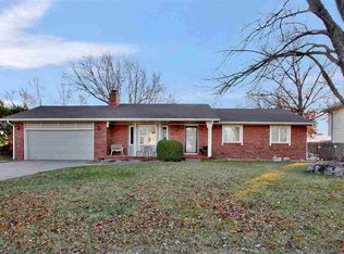 1652 N Rutgers St, Wichita, KS 67212