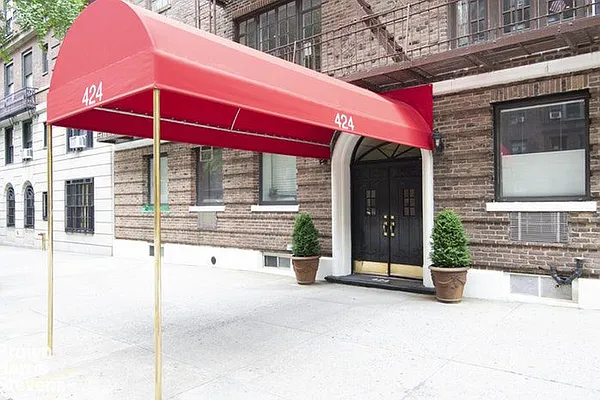 Sold by Brown Harris Stevens | media 7